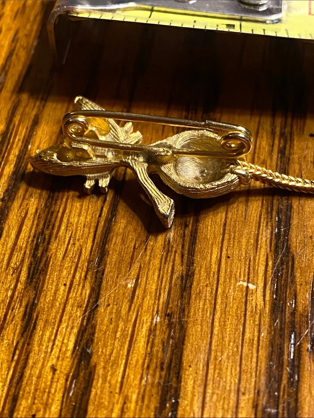 Vintage Whimsical Textured Gold Cat Pin Blue Rhinestone Eyes Articulated Tail